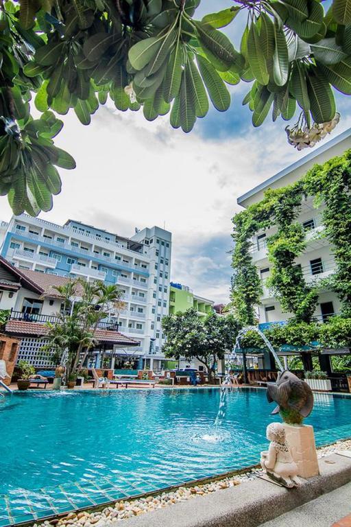 Sutus Court 4 Otel Pattaya Dış mekan fotoğraf