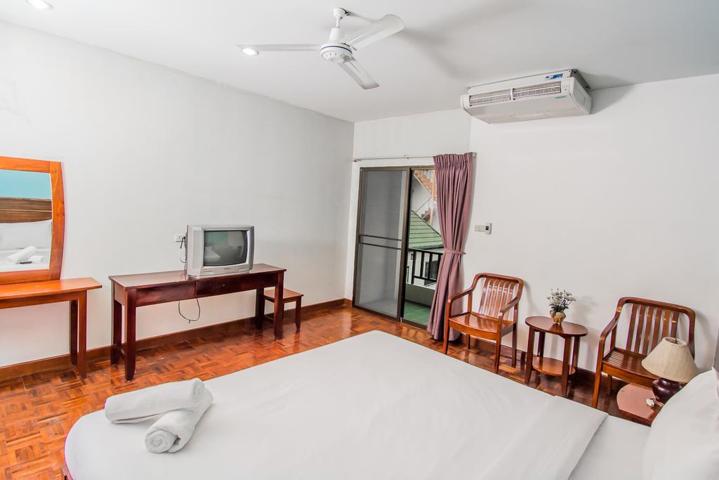 Sutus Court 4 Otel Pattaya Dış mekan fotoğraf